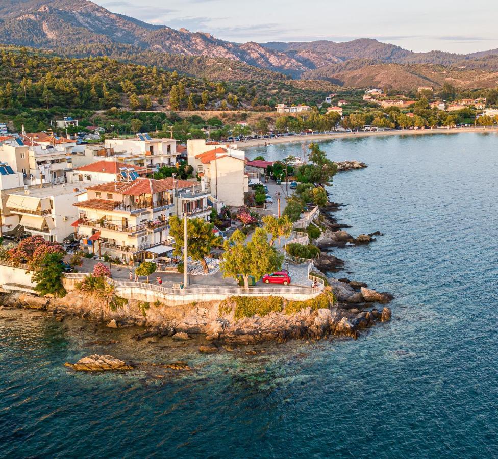 Magda Rooms "Sea View" Неос Мармарас Екстериор снимка